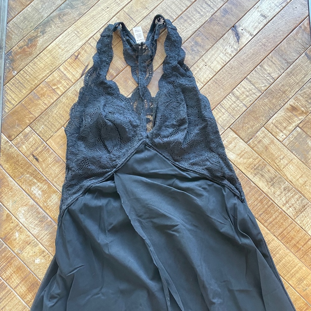 Clo Intimo Women's Fortuna Black Chemise Size XL